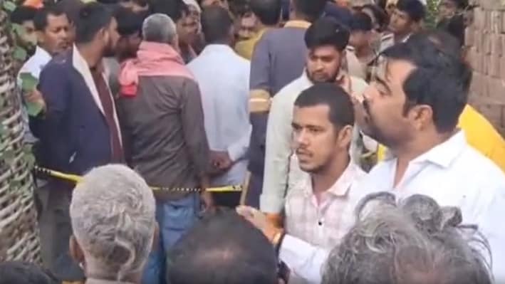 'दो बेटों और एक बेटी के सिर से उठा पिता का साया', छपरा में शिव चर्चा करने वाले पुजारी की गोली मारकर हत्या