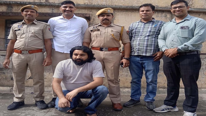 जयपुर में 24 करोड़ के क्रिप्टो सिंडिकेट का भंडाफोड़ : गरीबों के खुले फर्जी खाते, दुबई तक जुड़े थे तार