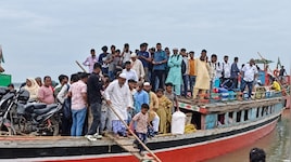 धुबरी के ब्रह्मपुत्र नदी घाट से 36 बांग्लादेशी घुसपैठिए हिरासत में, असम पुलिस को बड़ी कामयाबी