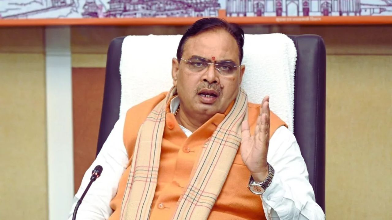 राजस्थान सरकारी कर्मचारियों को दिवाली का डबल गिफ्ट: 3 प्रतिशत बढ़ा DA-DR, बोनस का भी ऐलान राजस्थान सरकारी कर्मचारियों को दिवाली का डबल गिफ्ट: 3 प्रतिशत बढ़ा DA-DR, बोनस का भी ऐलान