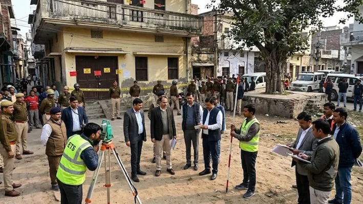 लखनऊ ट्रिपल मर्डर केस: आरोपियों के अवैध साम्राज्य पर चलेगा बुल़डोजर, ETS सर्वे रिपोर्ट पर टिकीं निगाहें!