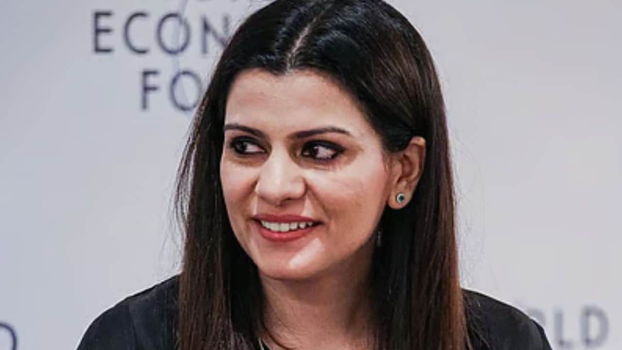 कौन हैं निधि राजदान?