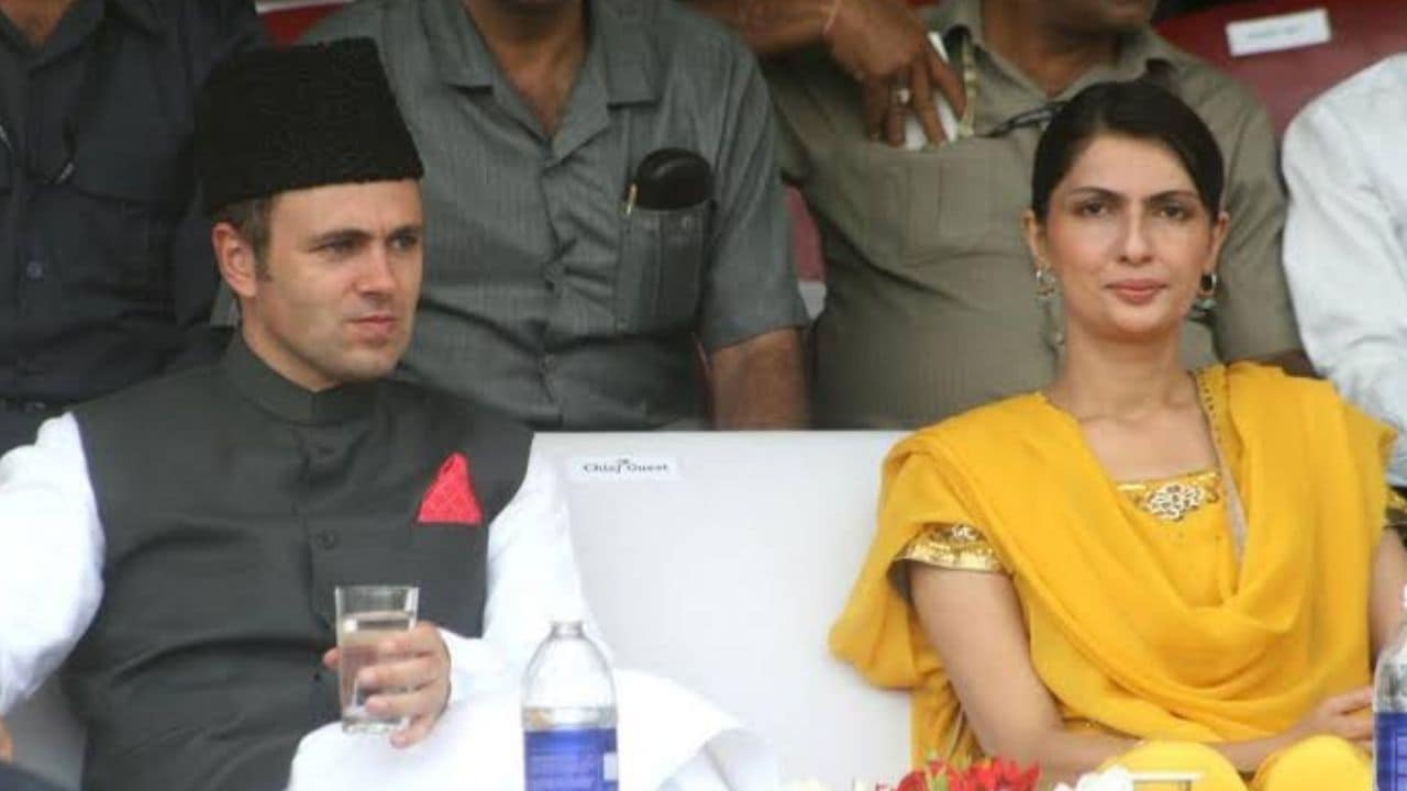 1994 में हुई थी उमर की पहली शादी