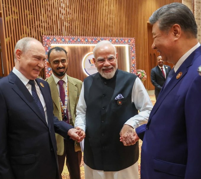 मोदी-पुतिन और शी